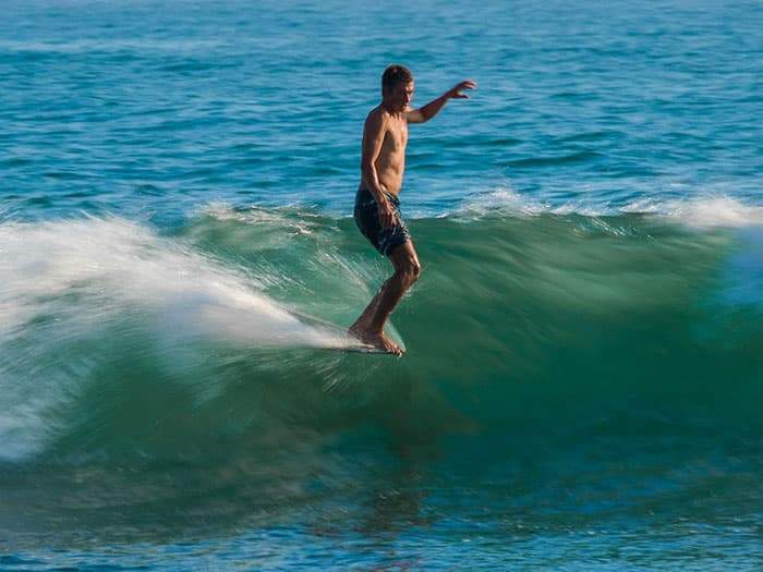 Ryan burch doing a hang 10