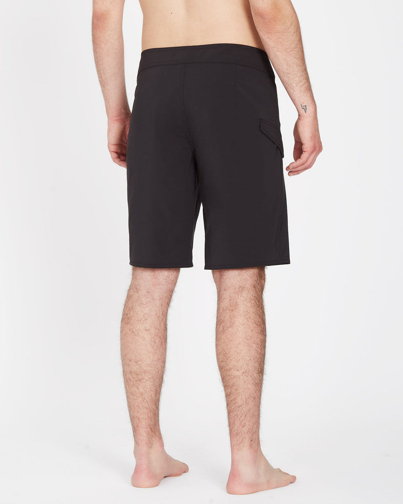 Lido Solid Mod 20" Boardshorts - BLACK